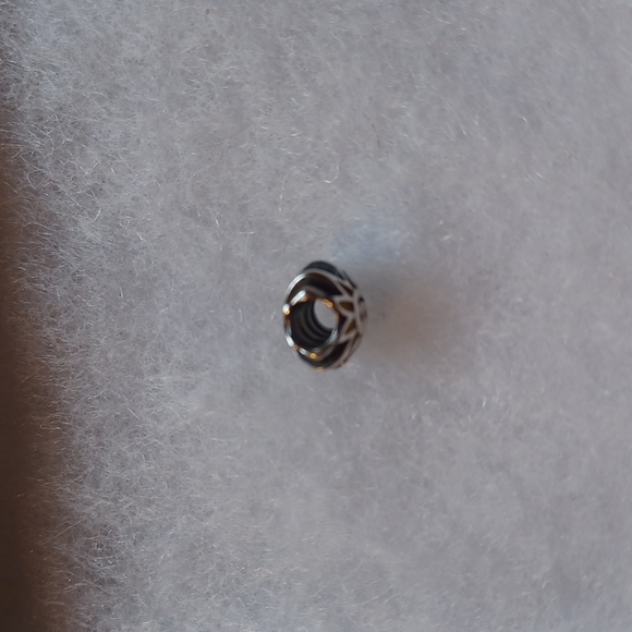 Pandora rare retired smiling sunshine charm - Picture 3 of 4